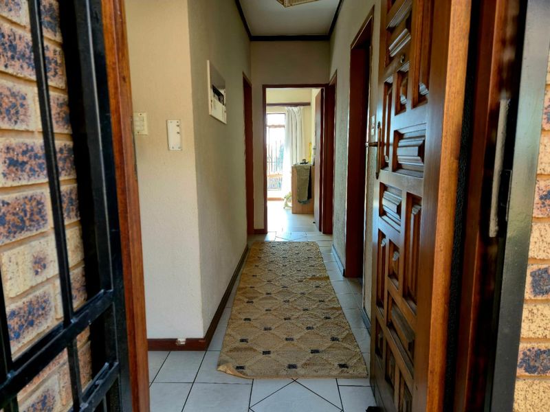 2 Homes on One Stand – Dual Living in Secure Newlands, Pretoria - Photo 7