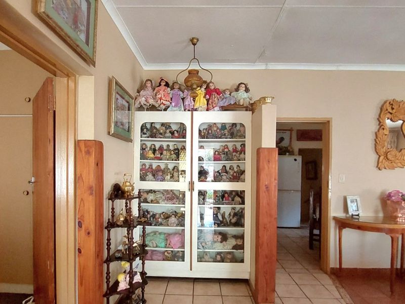 A Secure & Perfect Family Haven in Brits - Photo 8