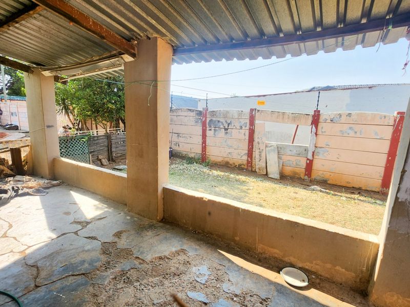 Affordable 3-Bedroom Home with Flatlet - Photo 5