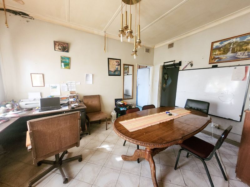 Affordable 3-Bedroom Home with Flatlet - Photo 9