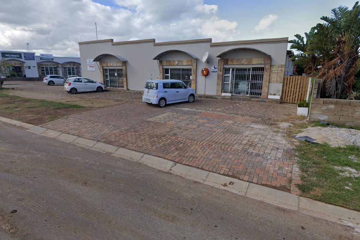Retail or Office Commercial Unit for Sale in Jeffreys Bay Central  - Photo 4