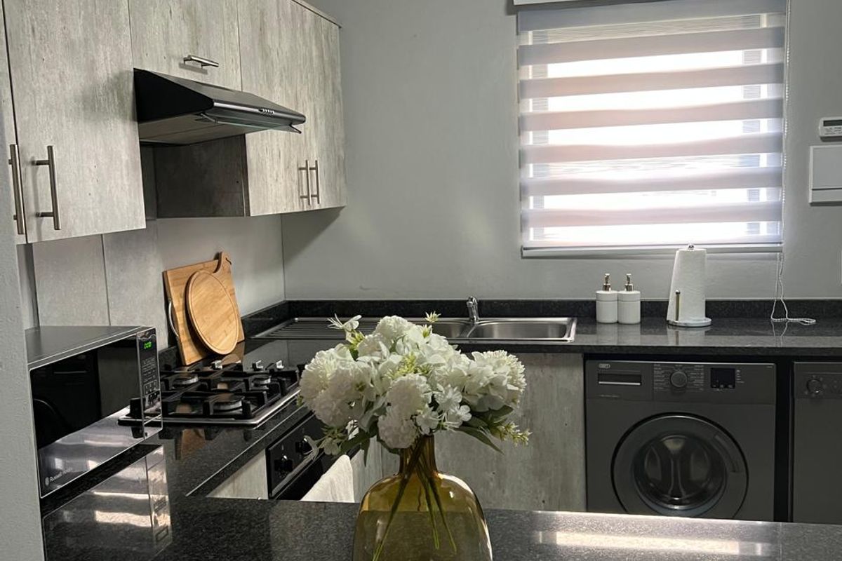 YOUR DREAM HOME IS WAITING... DON'T LET IT SLIP AWAY! - Photo 2