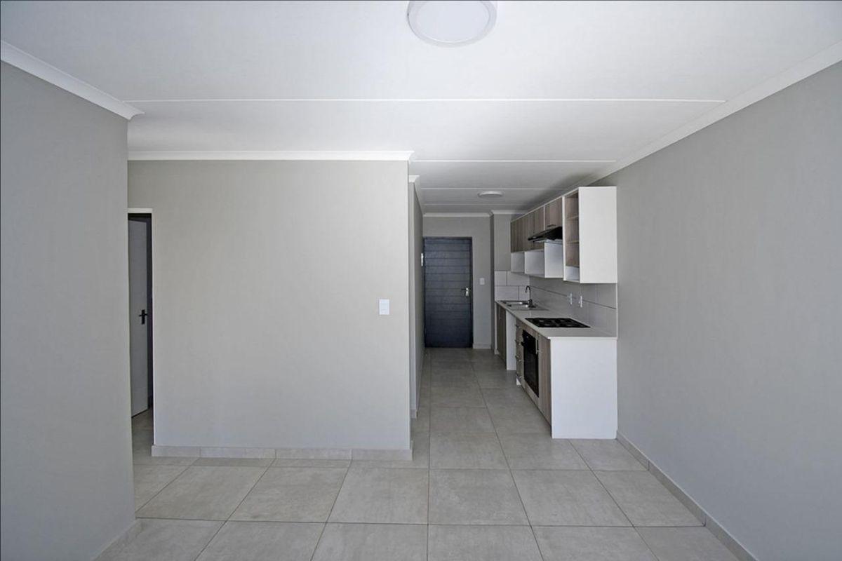 2 Bedroom Apartment / Flat to Rent in Kempton Park Ah - Photo 3