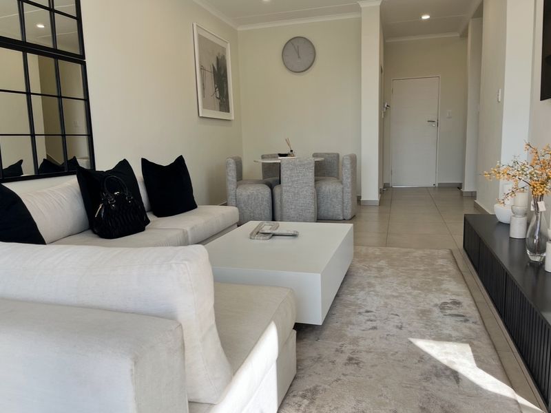 3 Bedroom 3.5 Bathrooms Duplex Apartment For Sale in Edenvale - Photo 5