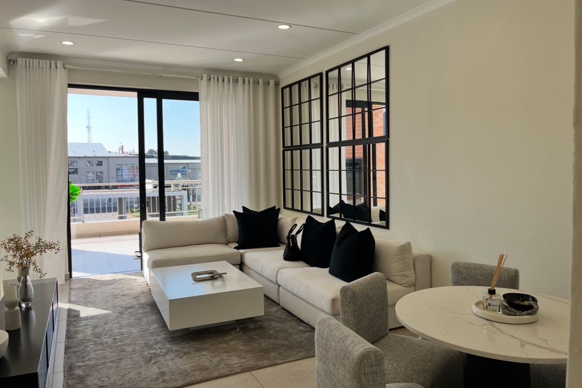 3 Bedroom 3.5 Bathrooms Duplex Apartment For Sale in Edenvale - Photo 3