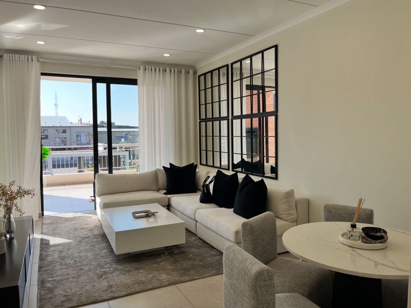 3 Bedroom 3.5 Bathrooms Duplex Apartment For Sale in Edenvale - Photo 3