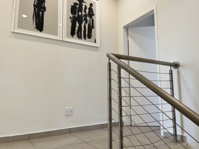 3 Bedroom 3.5 Bathrooms Duplex Apartment For Sale in Edenvale - Photo 9