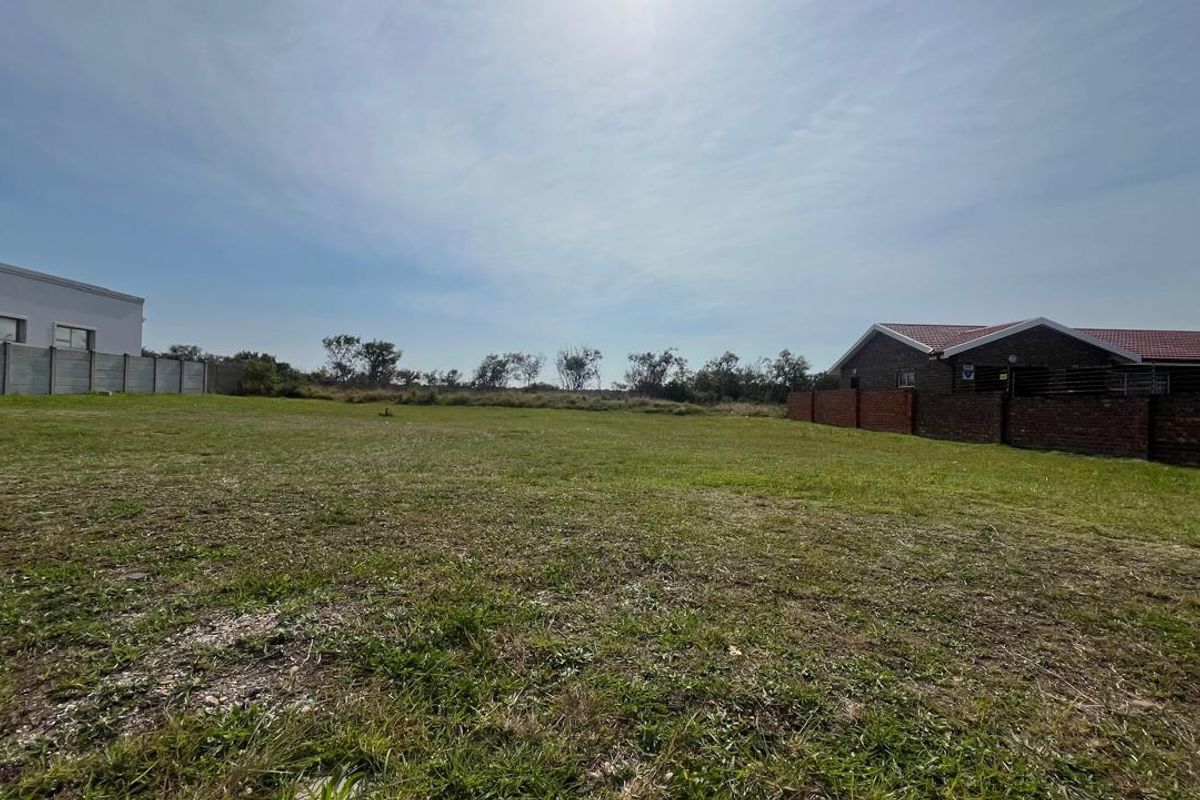 Exceptional Vacant Land for Sale in Jeffreys Bay Central 778 m2 - Photo 2