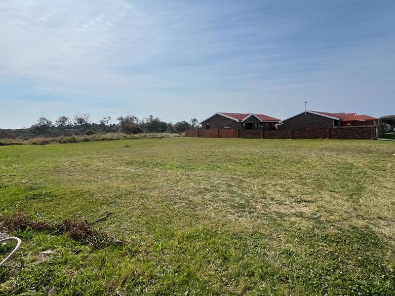 Exceptional Vacant Land for Sale in Jeffreys Bay Central 778 m2 - Photo 5