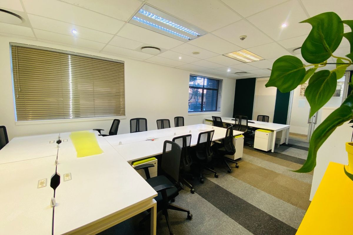 Serviced Office Available In Menlyn - Photo 2