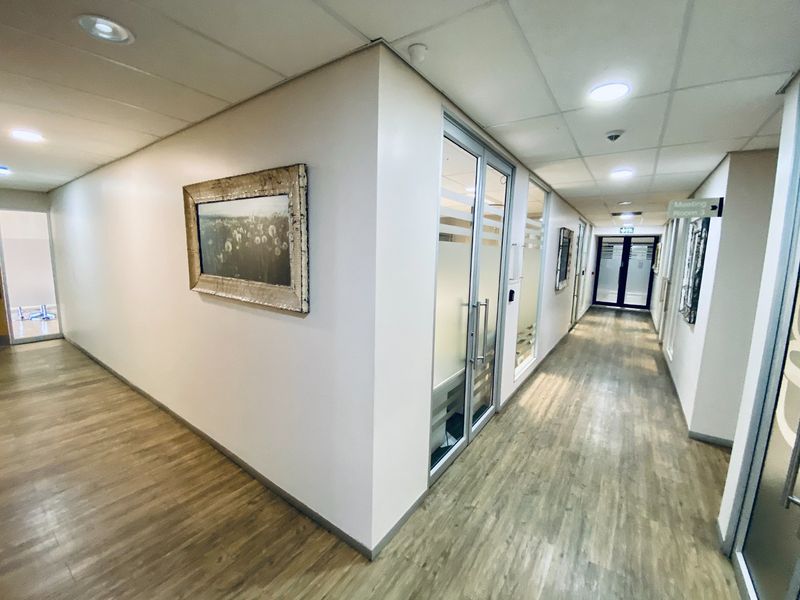 Serviced Office Available In Menlyn - Photo 8