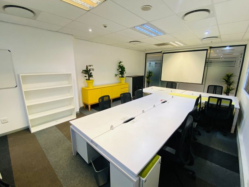 Serviced Office Available In Menlyn - Photo 7