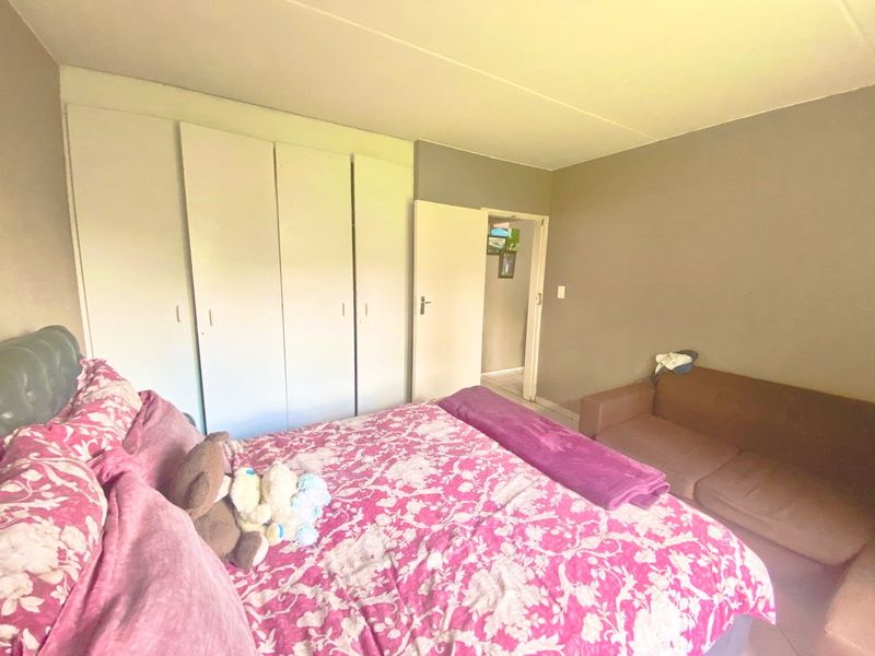 Spacious Ground Floor 2beds, 1 full bath for Sale in Sunset Close Complex, Vorna Valley - Photo 10