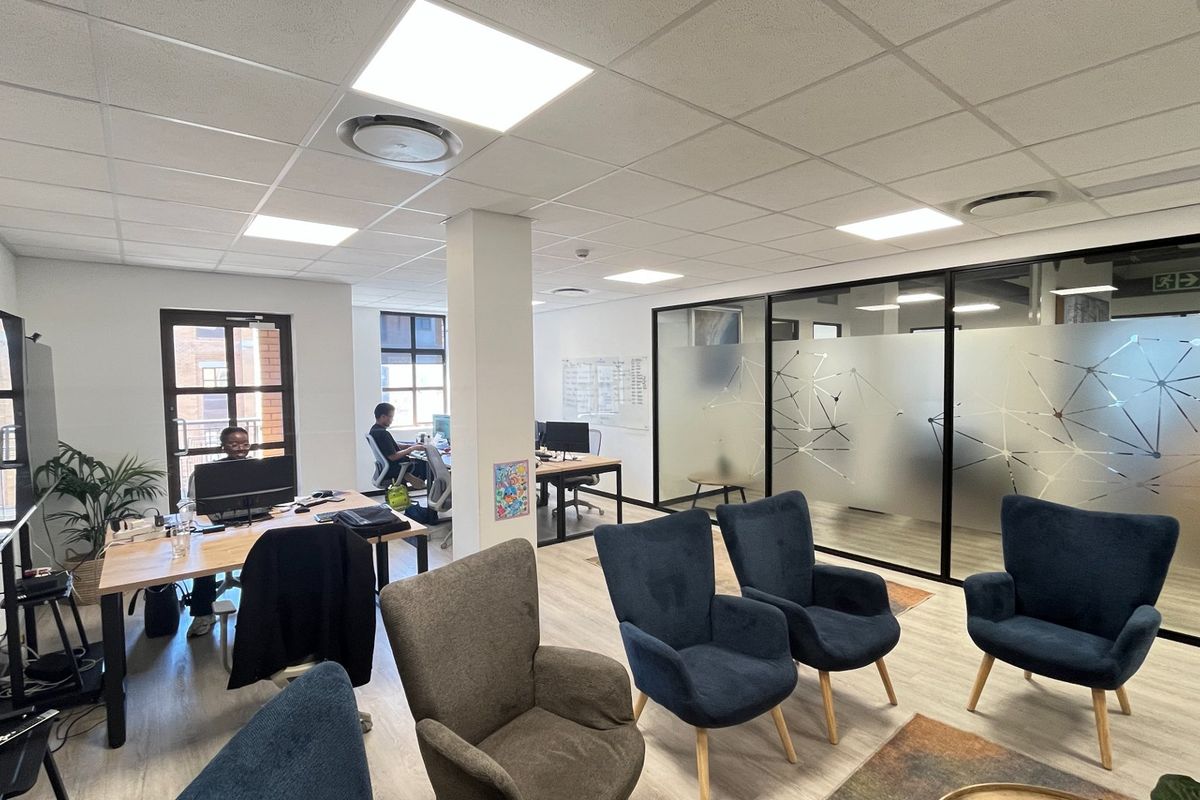 Commercial To Rent in Century City - Photo 5