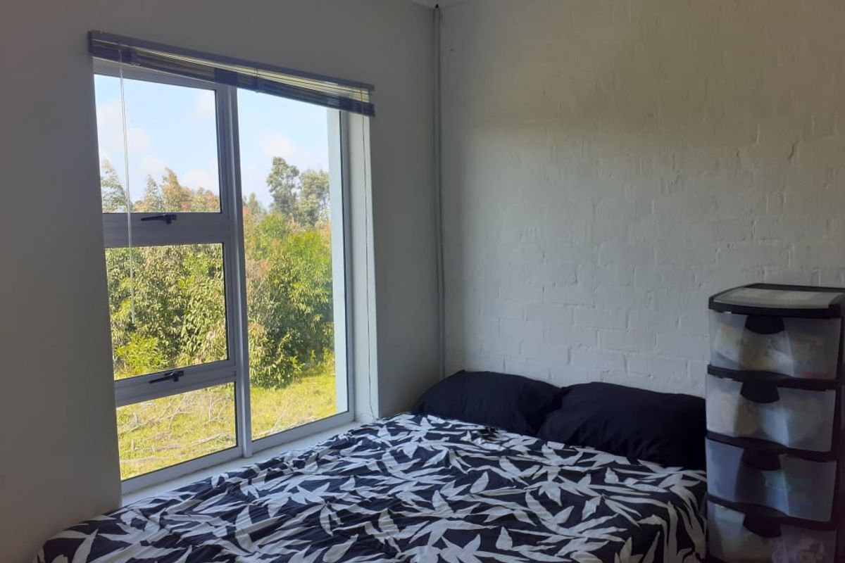 2 bedroom apartment for sale in Parsonsvlei - Photo 4