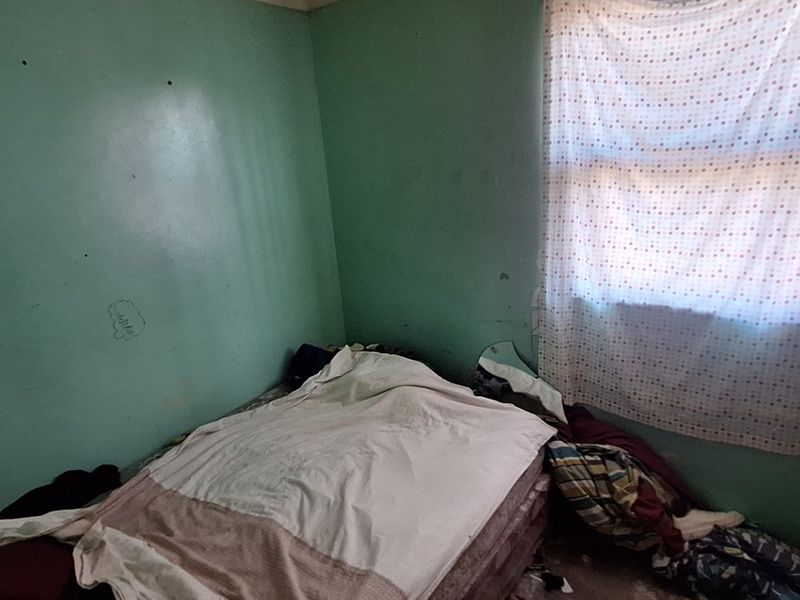 3 bedroom home - Photo 4