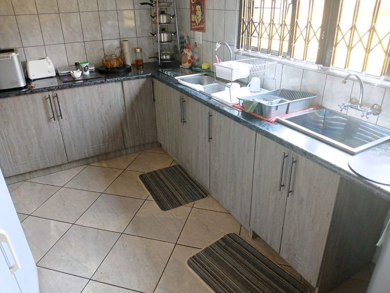 Fantastic Investment! Modern Living with Multiple Income Streams in a Peaceful Rural Setting - Photo 7