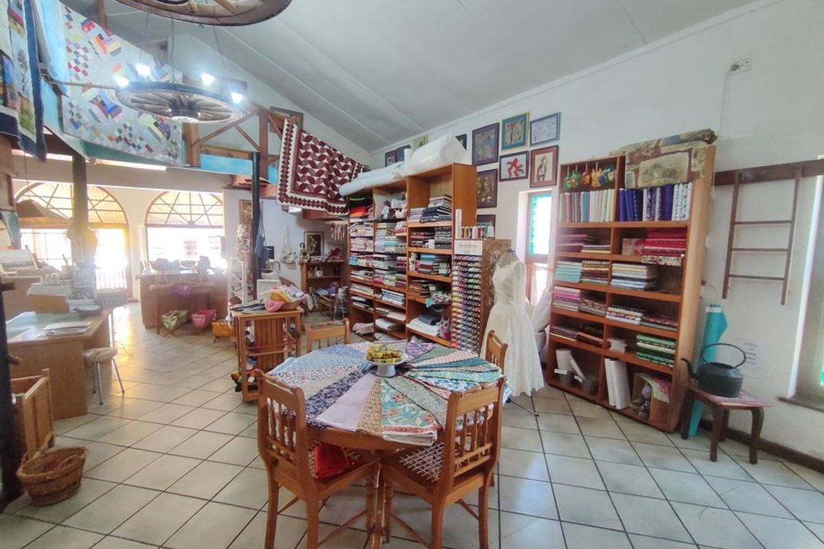 High visibility Main Street Property - great business opportunity - Photo 3