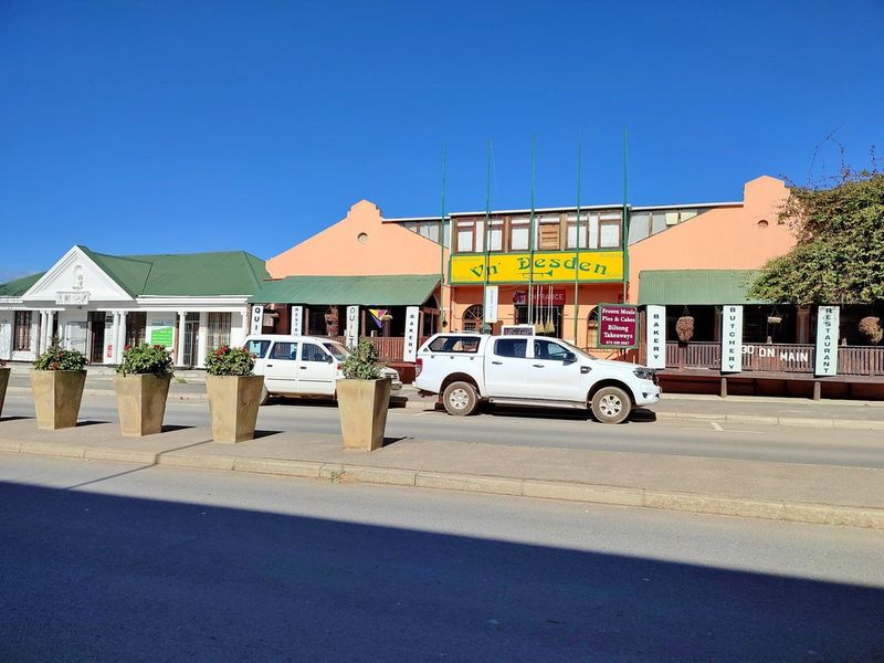 High visibility Main Street Property - great business opportunity - Photo 2