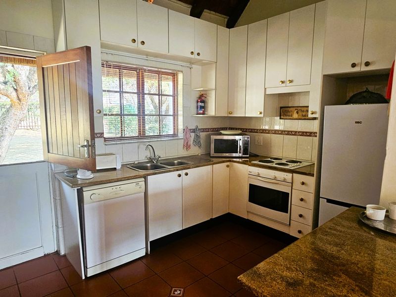 Charming 4-Bedroom Thatch Home and Business opportunity for Sale in Deneysville - Photo 7