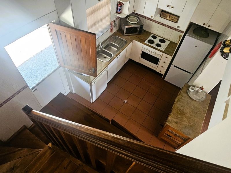 Charming 4-Bedroom Thatch Home and Business opportunity for Sale in Deneysville - Photo 10