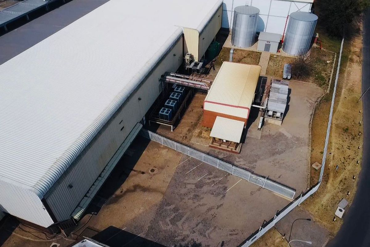 17,155m2 Warehouse For Sale – City Deep - Photo 4