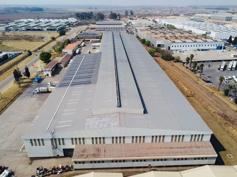 Prime Logistics Warehouse For Sale – Bevan Road, Roodekop - Photo 3