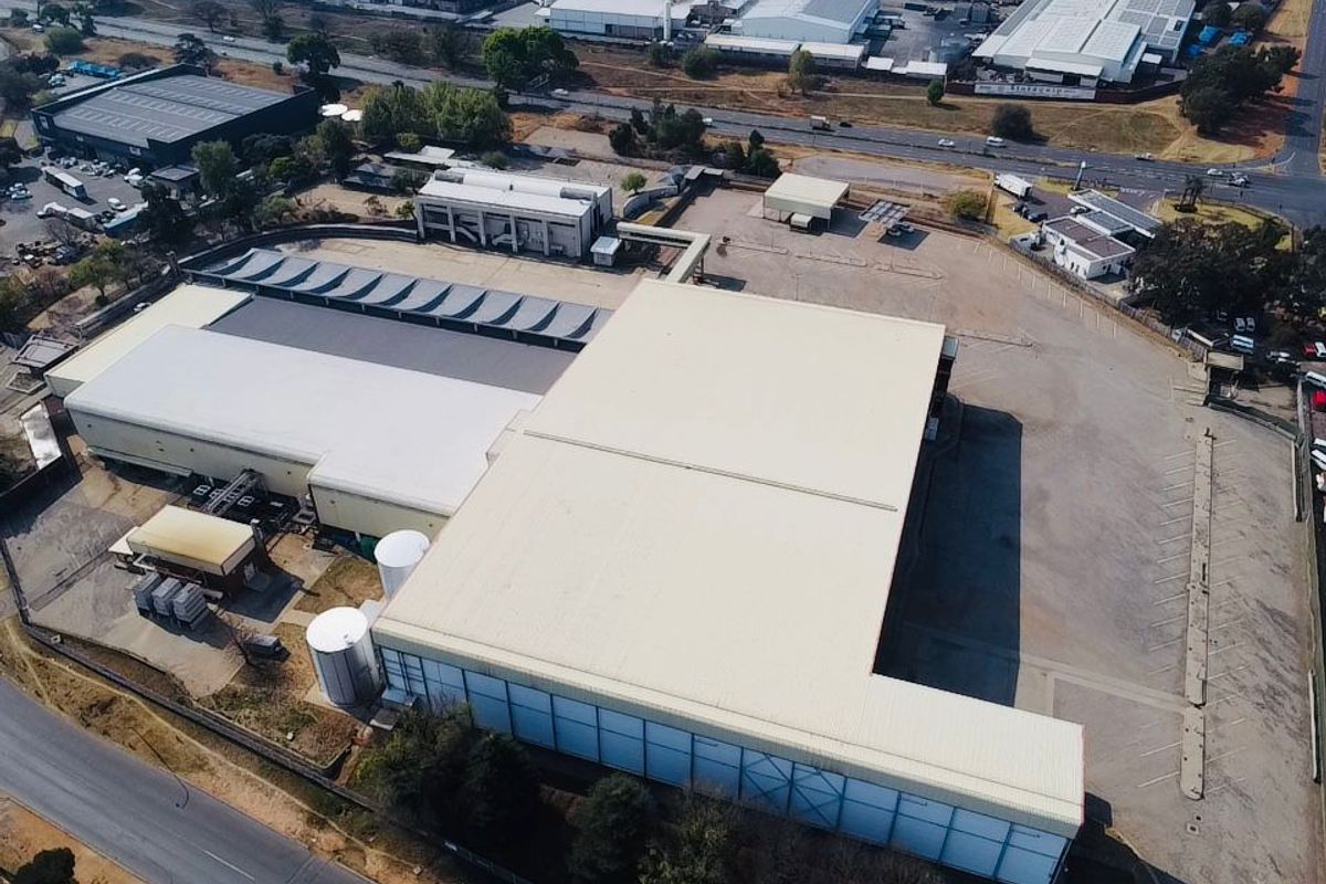 17,100m2 World-Class Cold Storage Facility To Let - Photo 2
