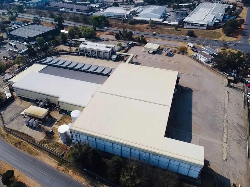 17,100m2 World-Class Cold Storage Facility To Let - Photo 2
