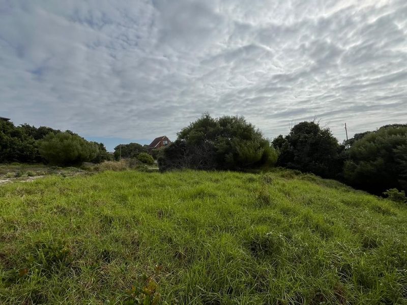 Vacant Land for Sale in Jeffreys Bay  Paradise Beach 700 m2 - Photo 2