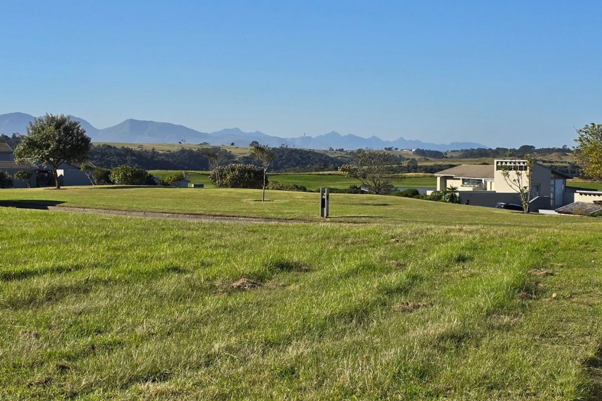 Stunning Oubaai Vacant stand with approved plans and VAT Included - Photo 4