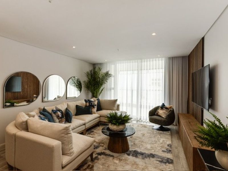 Oceans Umhlanga – The Pinnacle of Coastal Luxury - Photo 7