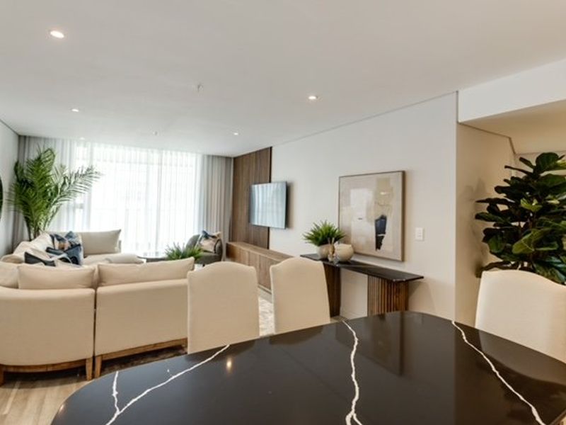 Oceans Umhlanga – The Pinnacle of Coastal Luxury - Photo 6