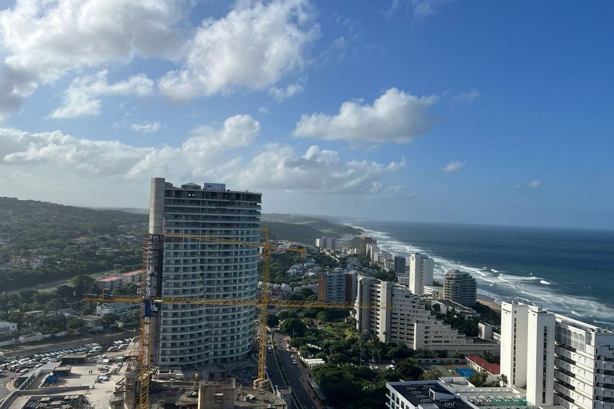 Oceans Umhlanga – The Pinnacle of Coastal Luxury - Photo 2