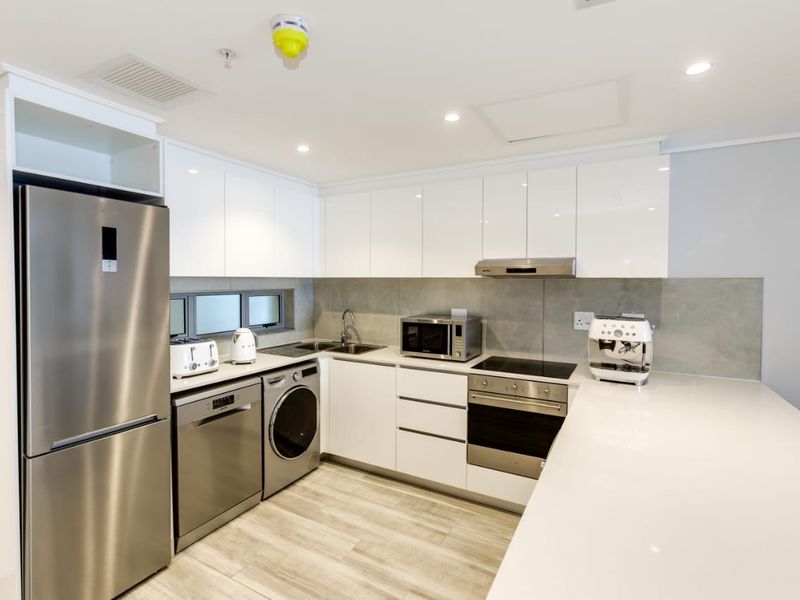 Invest in Umhlanga’s Landmark Development - Photo 4