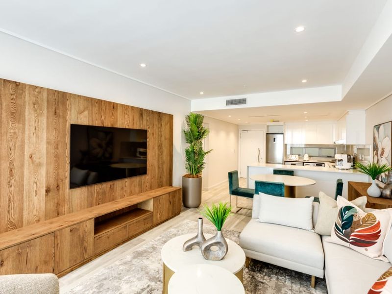 Invest in Umhlanga’s Landmark Development - Photo 2