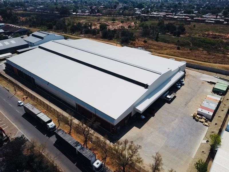 FOR SALE: Prime Industrial Investment – Katrol Avenue, Gauteng - Photo 2