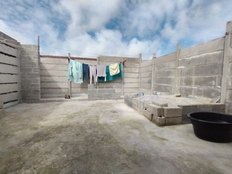 Two bedroom family home for sale in Pelican Park - Photo 6