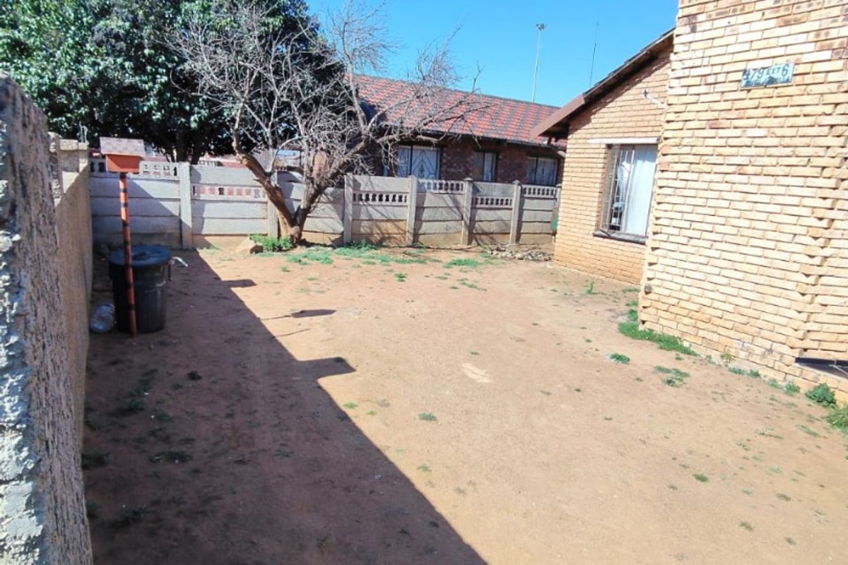 Fixer upper - Photo 2