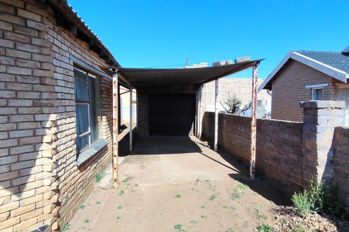 Fixer upper - Photo 3