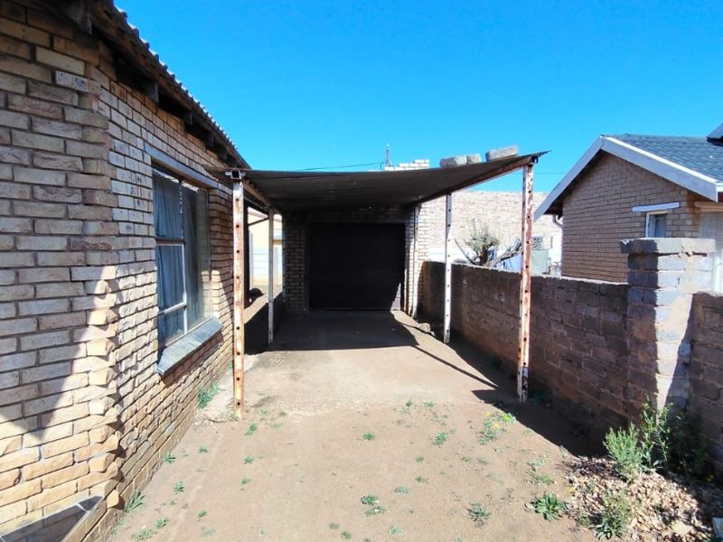 Fixer upper - Photo 3