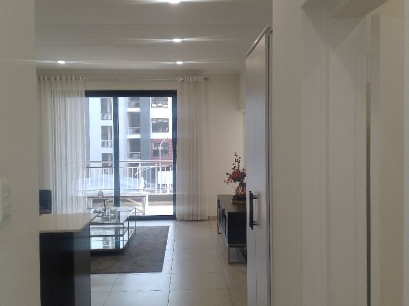 2 Bedroom Apartment for Sale in Greenstone Place - Photo 3