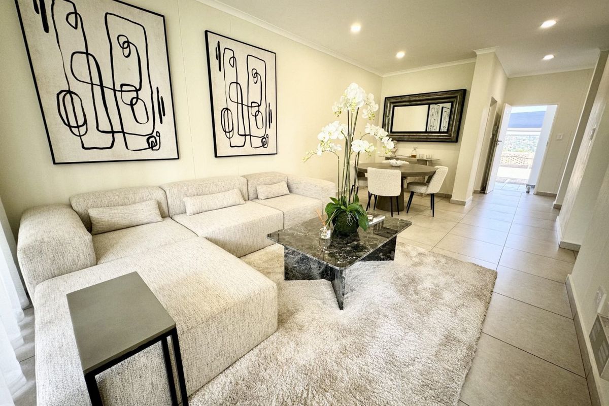 3 Bedroom Duplex Apartment for Sale in Greenstone  - Photo 4