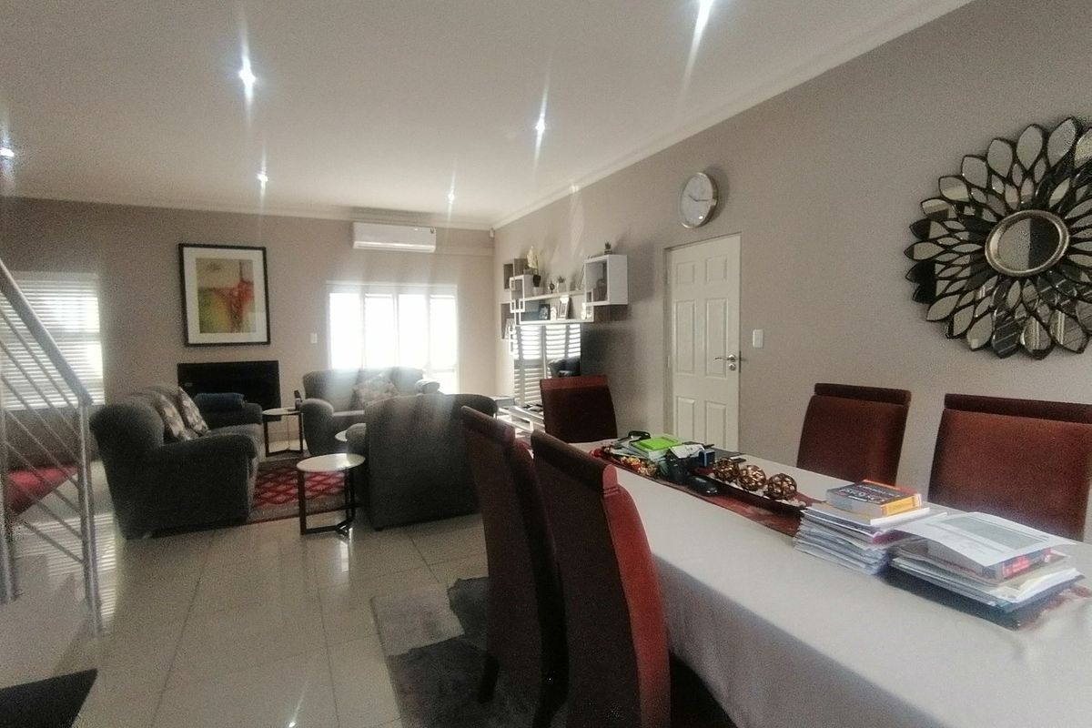 Stylish & Secure – Ready for You to Move In - Photo 4
