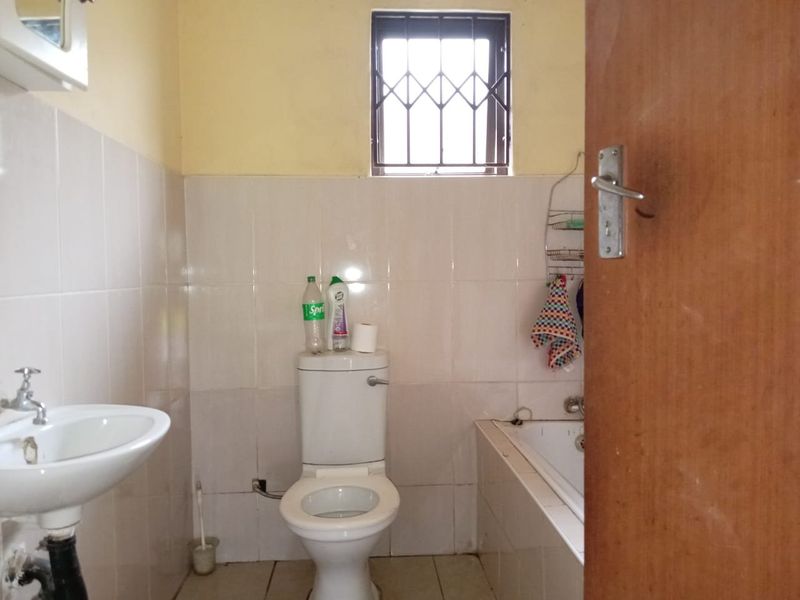 3 Bed House in Mzingazi for Sale - Photo 8