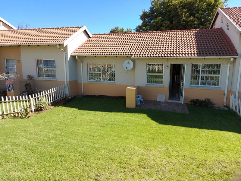 Modern Ground Floor 2-Bedroom with Private Garden - Photo 9