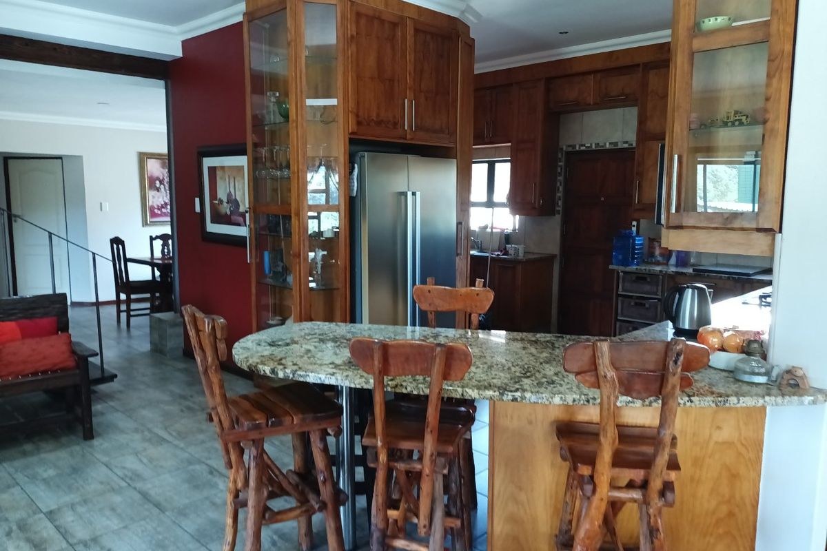 Stunning Smallholding with Investment Income! - Photo 4