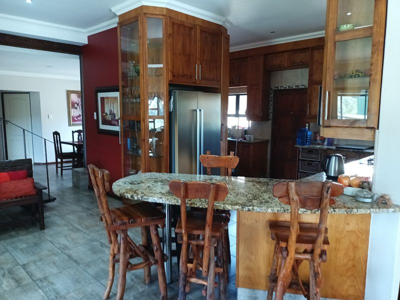 Stunning Smallholding with Investment Income! - Photo 4