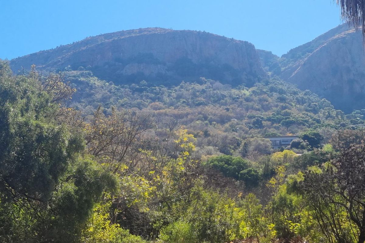 BIG 448SQM STAND FOR SALE IN KOSMOS  - Photo 3