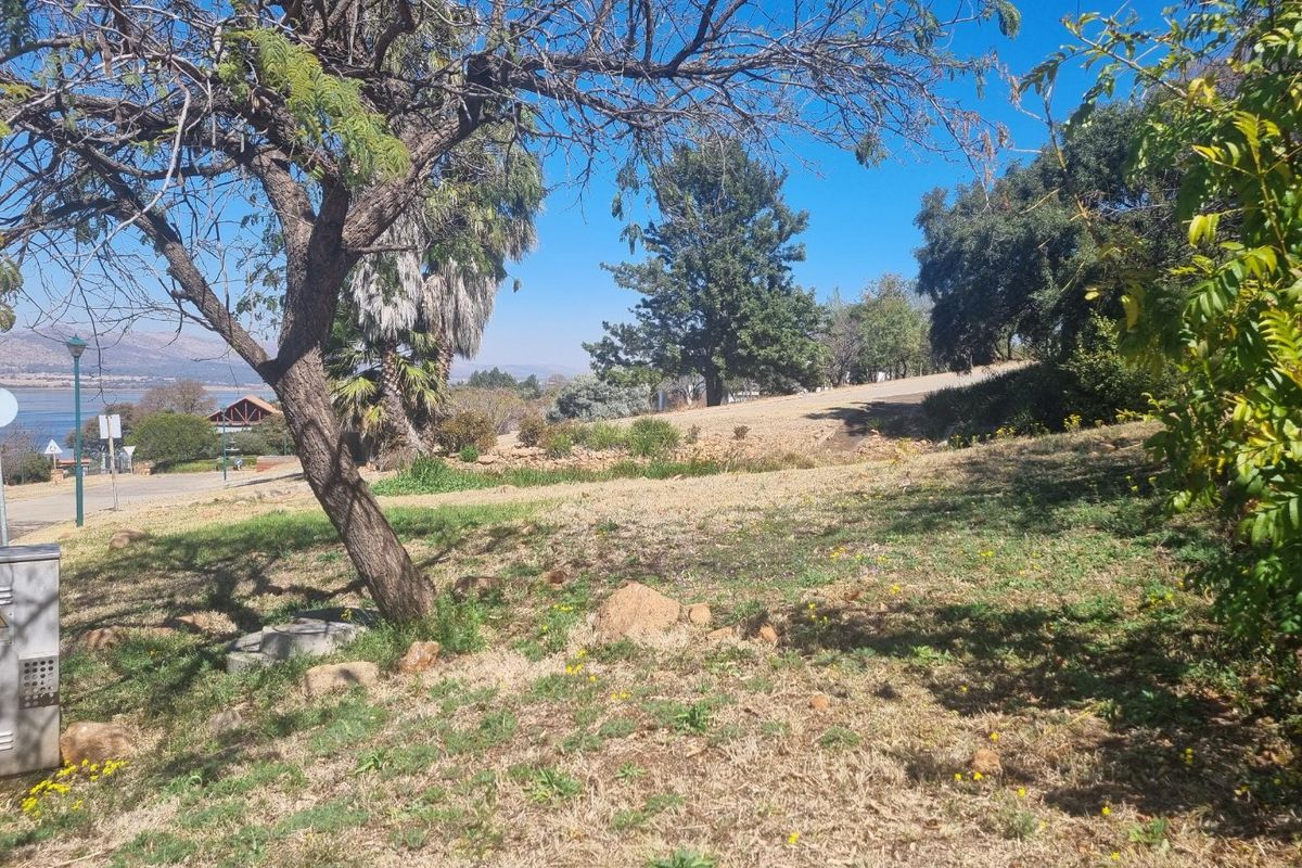 BIG 448SQM STAND FOR SALE IN KOSMOS  - Photo 2